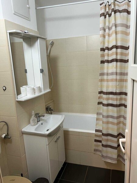 Rahova, Calea Rahovei, stradal, liceul Bolintineanu, AC, renovata, ocazie,